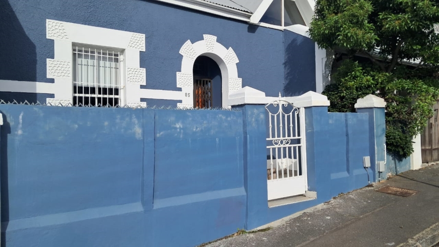 To Let 2 Bedroom Property for Rent in Woodstock Western Cape